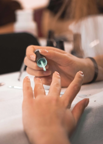Nails, Hair & Makeup vol. 2 - Klik for at tilmelde dig