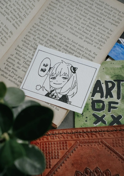 Åben bog med Manga billede i
