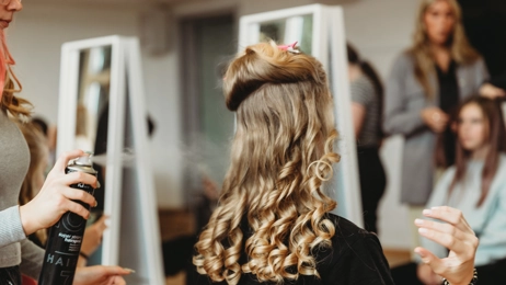 Nails, Hair & Makeup vol. 4 - Klik for at tilmelde dig